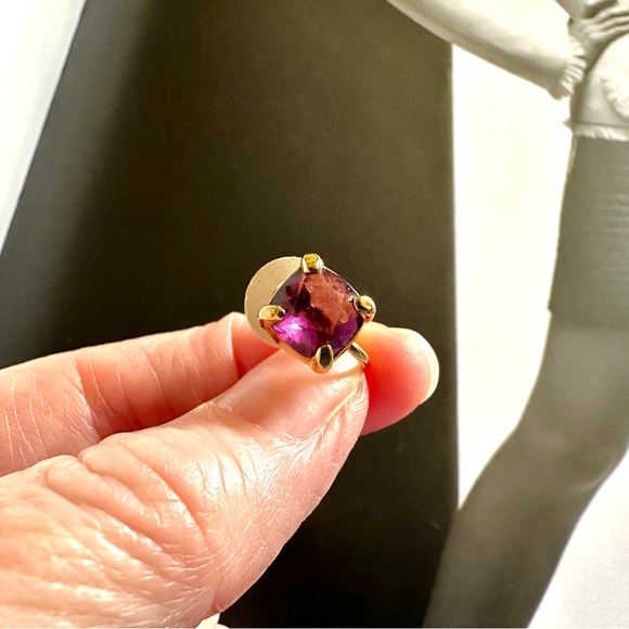 Swan Signed SWAROVSKI Small Purple Crystal Clip On Earrings 80s/90s Vintage - Picture 8 of 8